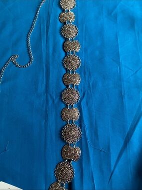 Silver-Tone Filigree Medallion Statement Belt